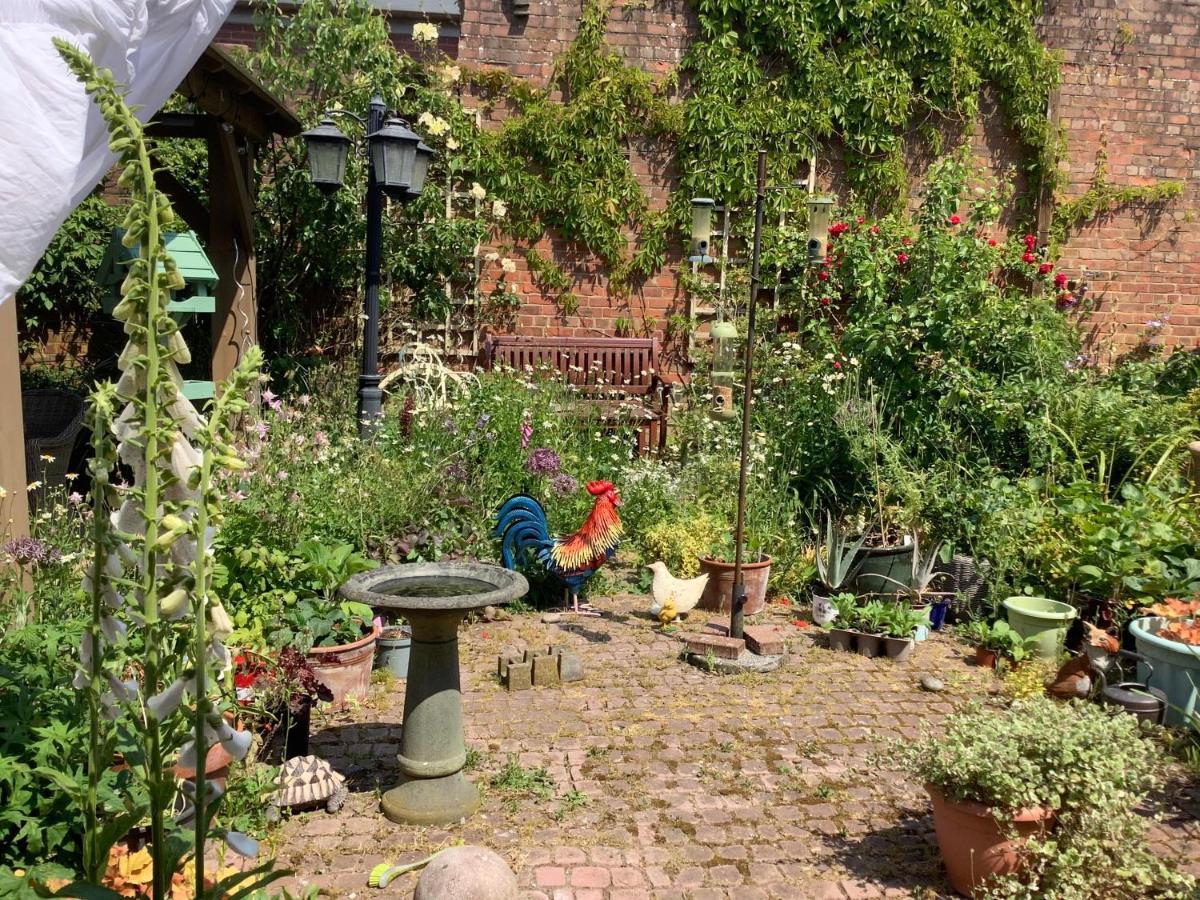 Hartford  Eaton House B&B 외부 사진